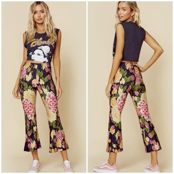 $145 NWT NOVELLA ROYALE IRIS BELLS FREE PEOPLE - Picture 3 of 4